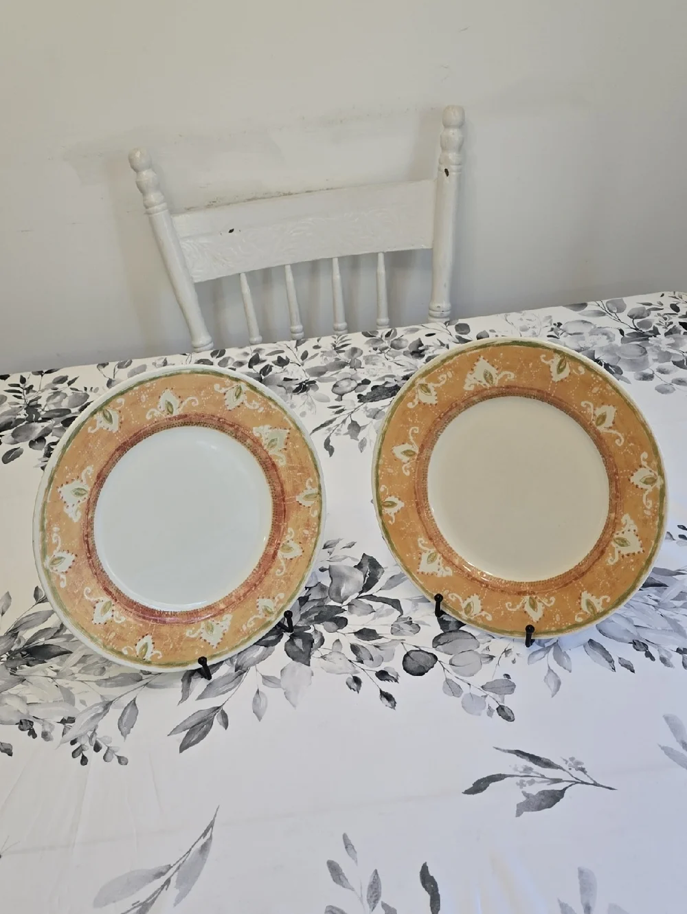 Pier 1 Set Of 2 Earthenware Moroccan Plates England